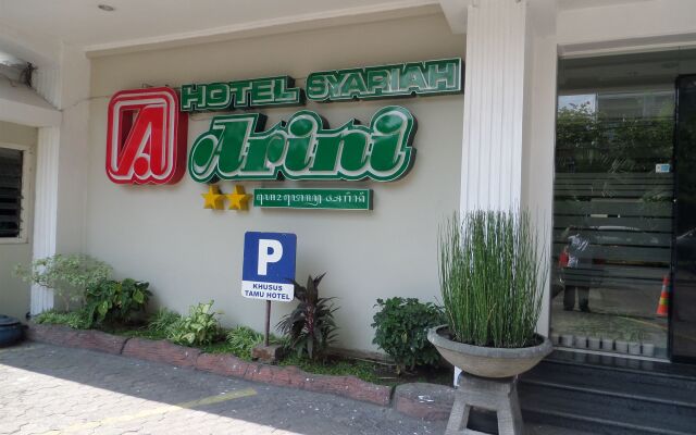 Syariah Arini Hotel вид на фасад