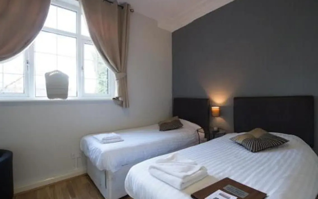 Ivy Mount Guest House