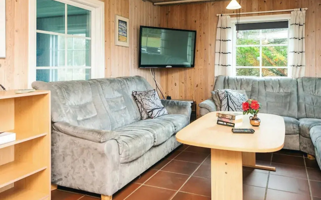 10 Person Holiday Home in Romo