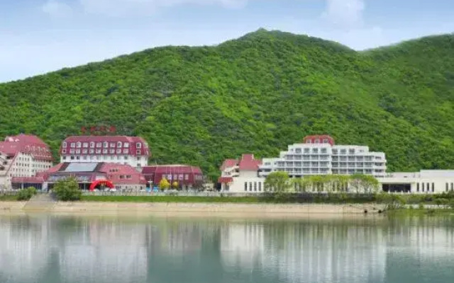 Wusong Hotel