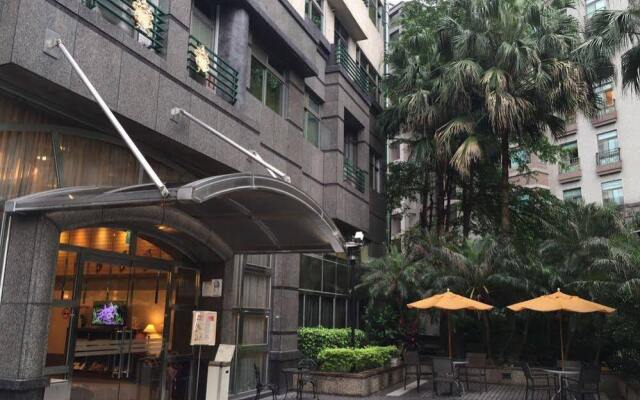 Отель City Lake Hotel Taipei Тайвань, Тайбэй - отзывы, цены и фото номеров - забронировать отель City Lake Hotel Taipei онлайн вид на фасад