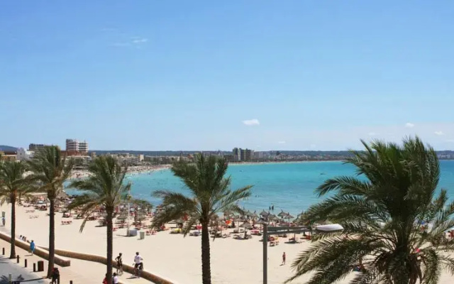 Hotel Torre Arenal