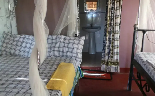 Selous Ngalawa Camp