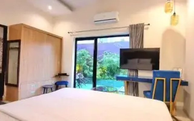 Giovanni Suites