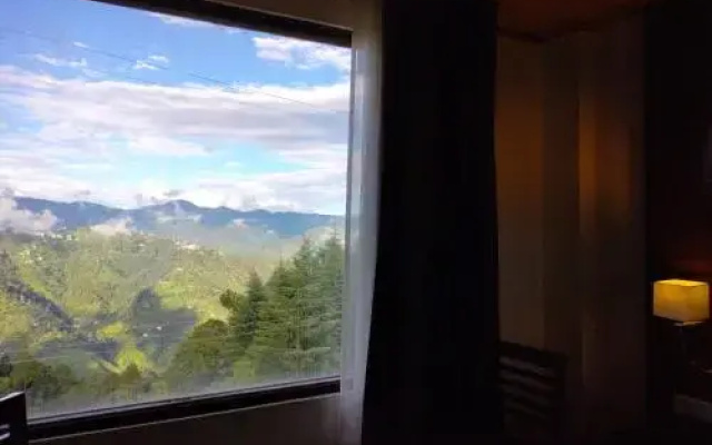 The Alpine Retreat