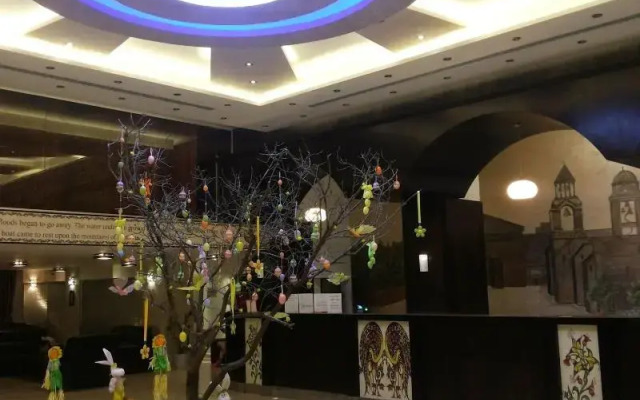Ararat Hotel