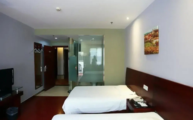Motel 168