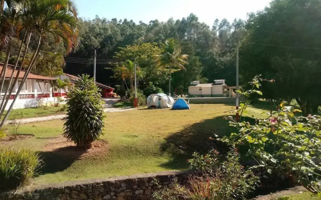 Chales Sierra