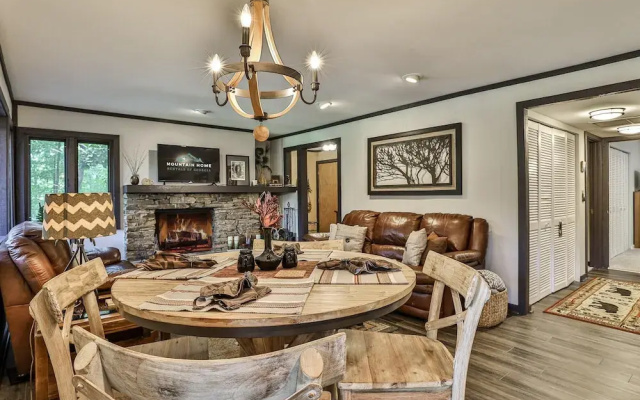 The Retreat at Lake Sconti
