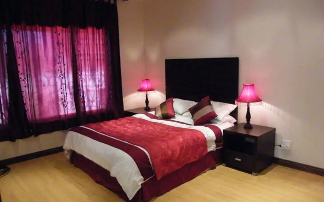 Littlefields Luxury Suite
