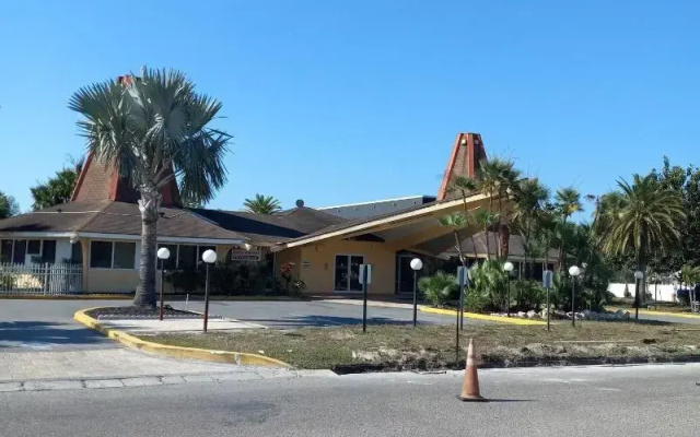 Rodeway Inn Holiday FL