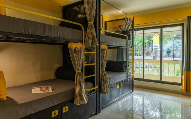 The Hosteller Lonavala City Centre