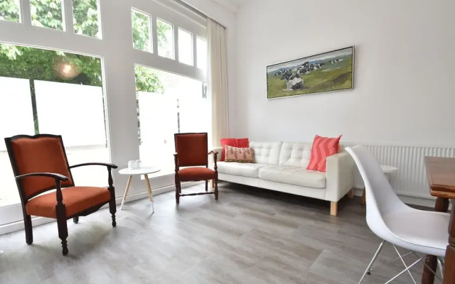Modern Holiday Home in Kollumerland c.a with Private Garden