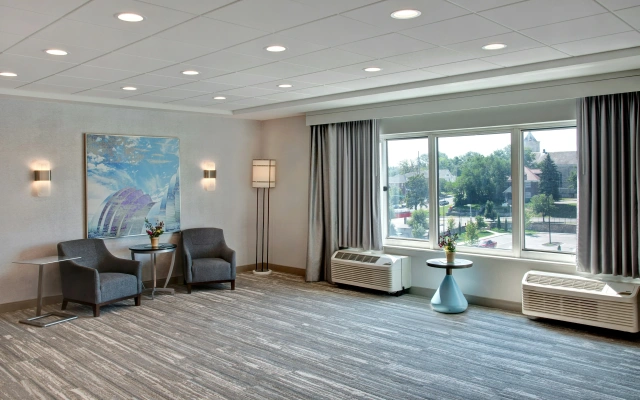 Hilton Garden Inn Kansas City