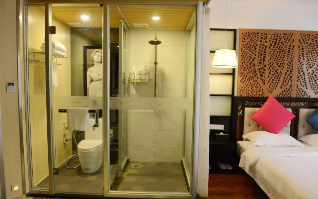Merry Nest Hotel