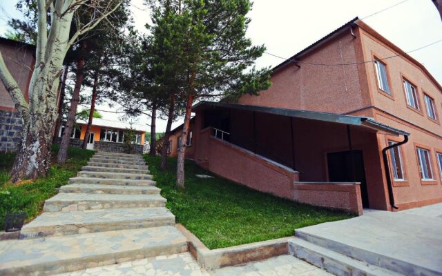 Отель Sion Resort вид на фасад