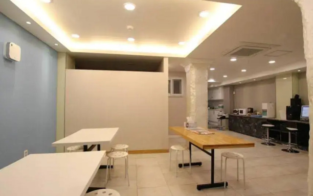 Bingo Hostel Insadong
