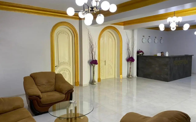 Georgian Hotel
