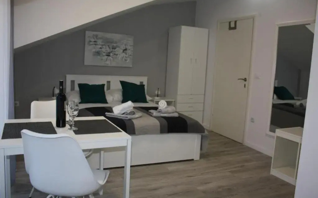 Apartments Petra