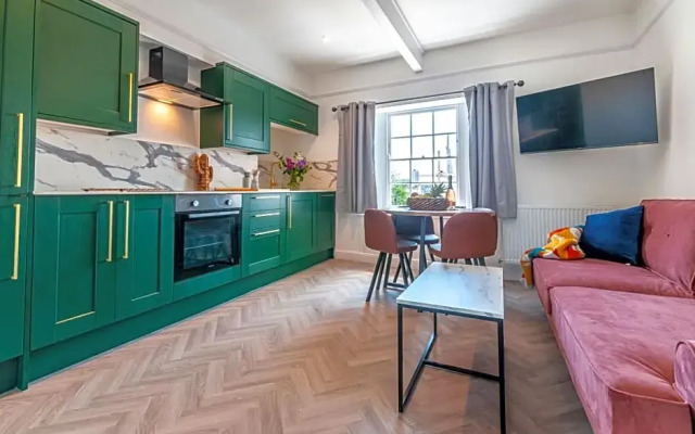 Wyndham Square Apartments by K Boutique