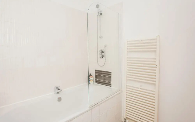Spacious Quiet Mews House Near Angel