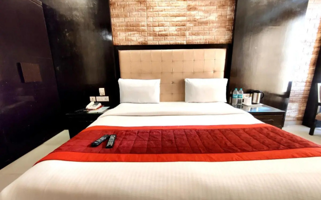 Hotel Delhi Pride