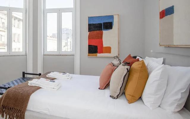 Liiiving in Porto - Art Design Apartment