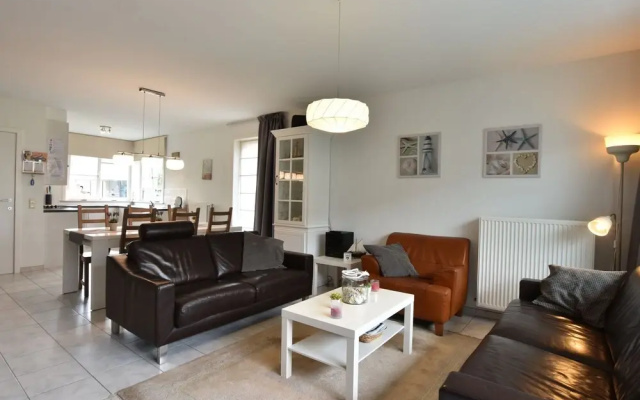Elegant Holiday Home in de Haan with Fenced Garden