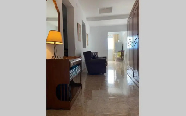 LARGE 90m2 CANARY APARTMENT, NICE VIEW, LOCATION !