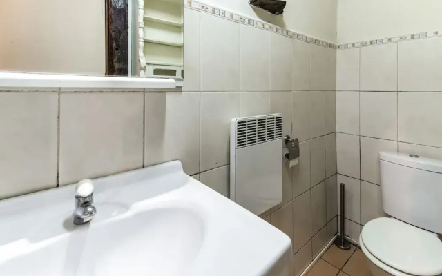 Characteristic Holiday Home in Cherain With Balcony