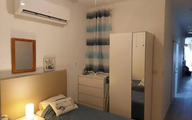 Excellent Views 2-bed Apartment in Marsalforn Gozo