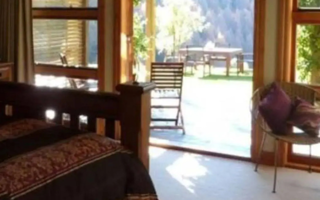 The Canyons Lodge