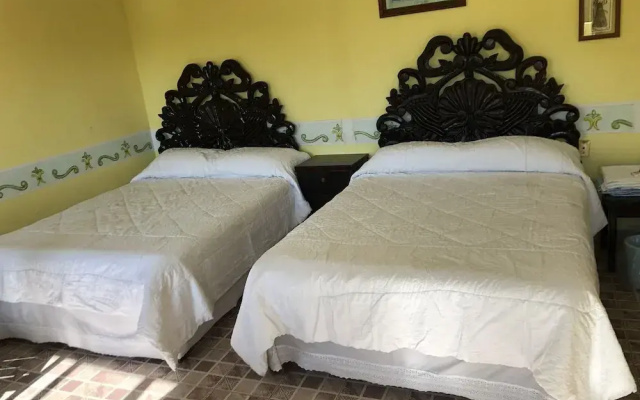 Hotel Ricardos