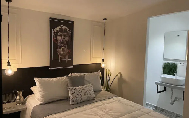 Moet Medellin Hotel