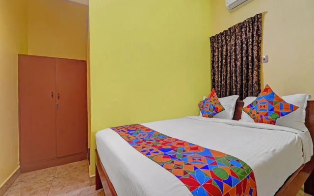 Fabhotel Martine Residency - French Colony, 5 Mins from Rock Beach