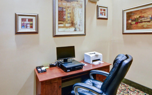 Comfort Suites Benbrook - Fort Worth Southwest