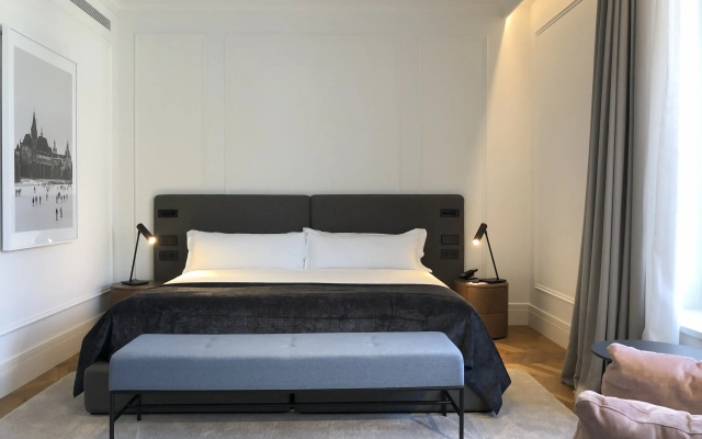 Kozmo Hotel Suites & Spa - Small Luxury Hotels of the World