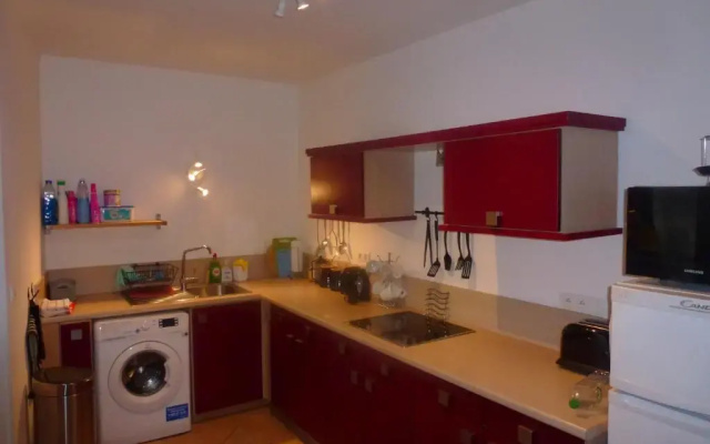 Comfortable Gite (3) in attractive Languedoc village