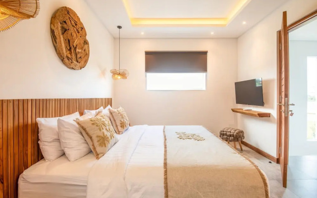 sol N1 Incredible 4 Bds Villa Near Finns Club