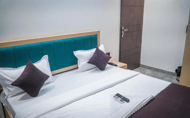 The Leaf Studio Hospitalities