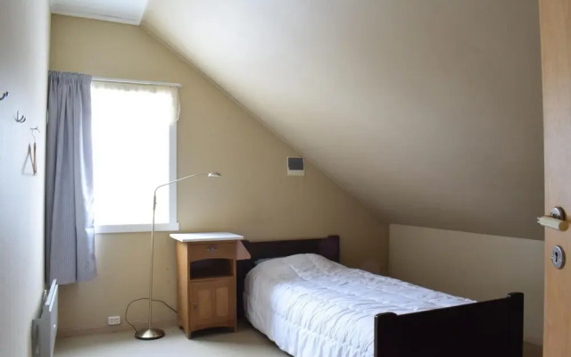 Nice Home in Lavik With Wifi and 5 Bedrooms