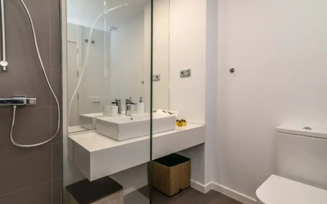 Le Mirage Retreat