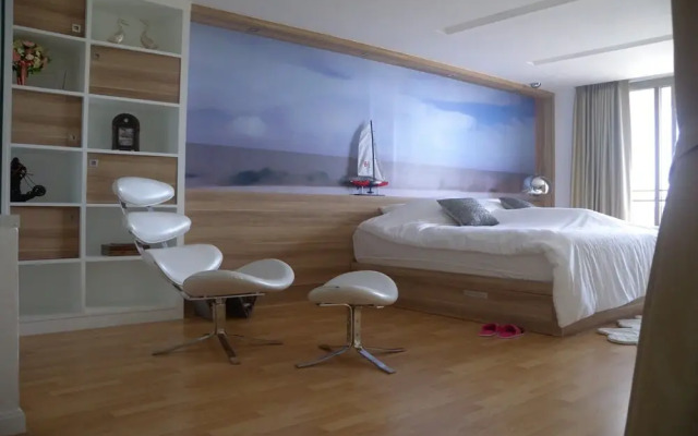 Boathouse Hua Hin Condo