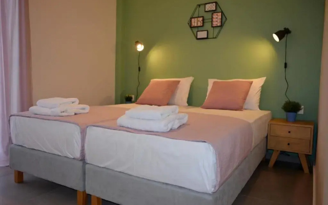 Balos Residence private pool Seafront Seaview