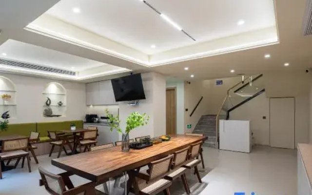 Weiwan B&B (West Lake Scenic Area Branch)