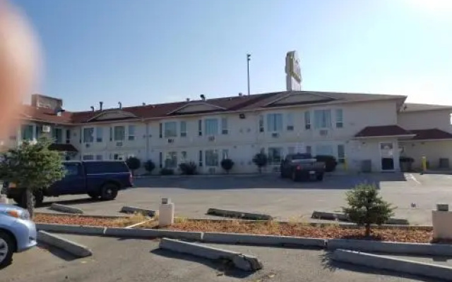 Western Budget Motel Red Deer 1