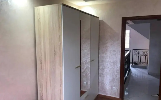 Riad 3 Bedroom Residential With Pool Next Medina