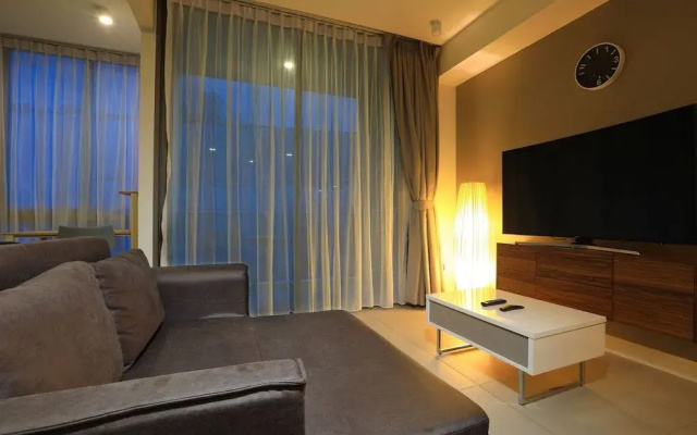 Oceanstone Phuket by Holy Cow 704