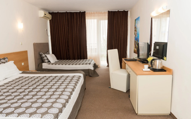 Central Hotel