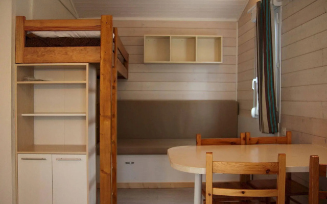 Camping Hameau Des Cannisses